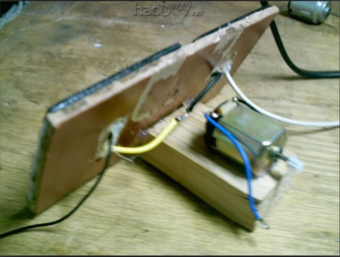 自制太阳能风扇充电二合一