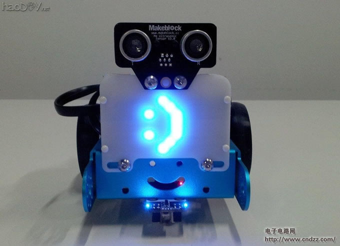 会“做”搞怪表情的小车,还可以红外遥控!