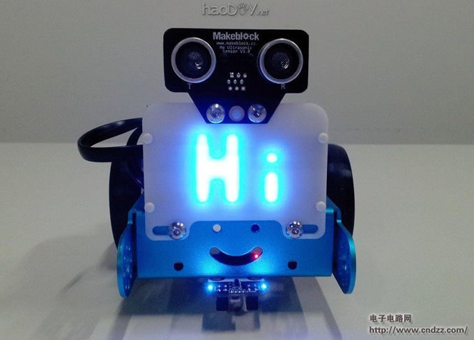 会“做”搞怪表情的小车,还可以红外遥控!