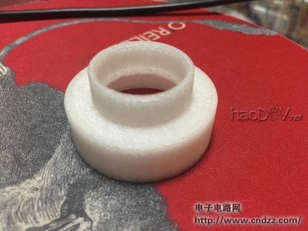 分享一只美轮美奂的磁悬浮彩灯,设计很赞