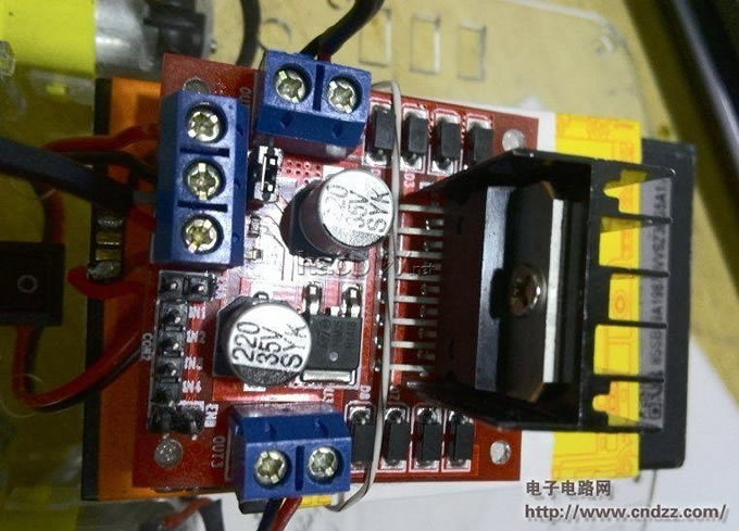 动手做个简单的蓝牙小车,纯属娱乐!