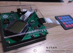 51��Ƭ���๦�ܵ��ӳƣ���ʾ����