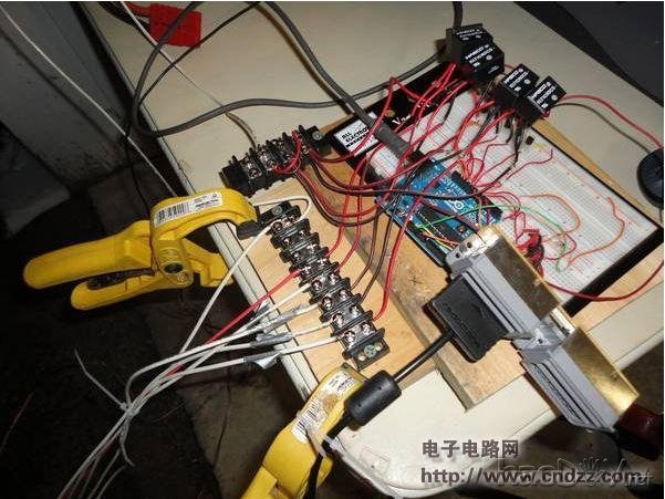 ���ĸ߾���,����Ӣ������Ϊ����Ӣ��