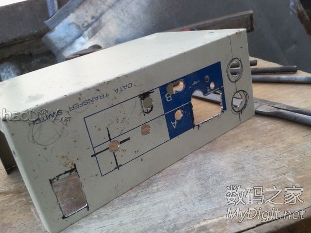 LM317ɵѹԴǰ